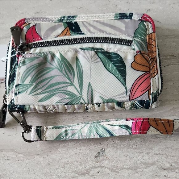 Lug Rodeo Wallet - New! - Picture 6 of 11